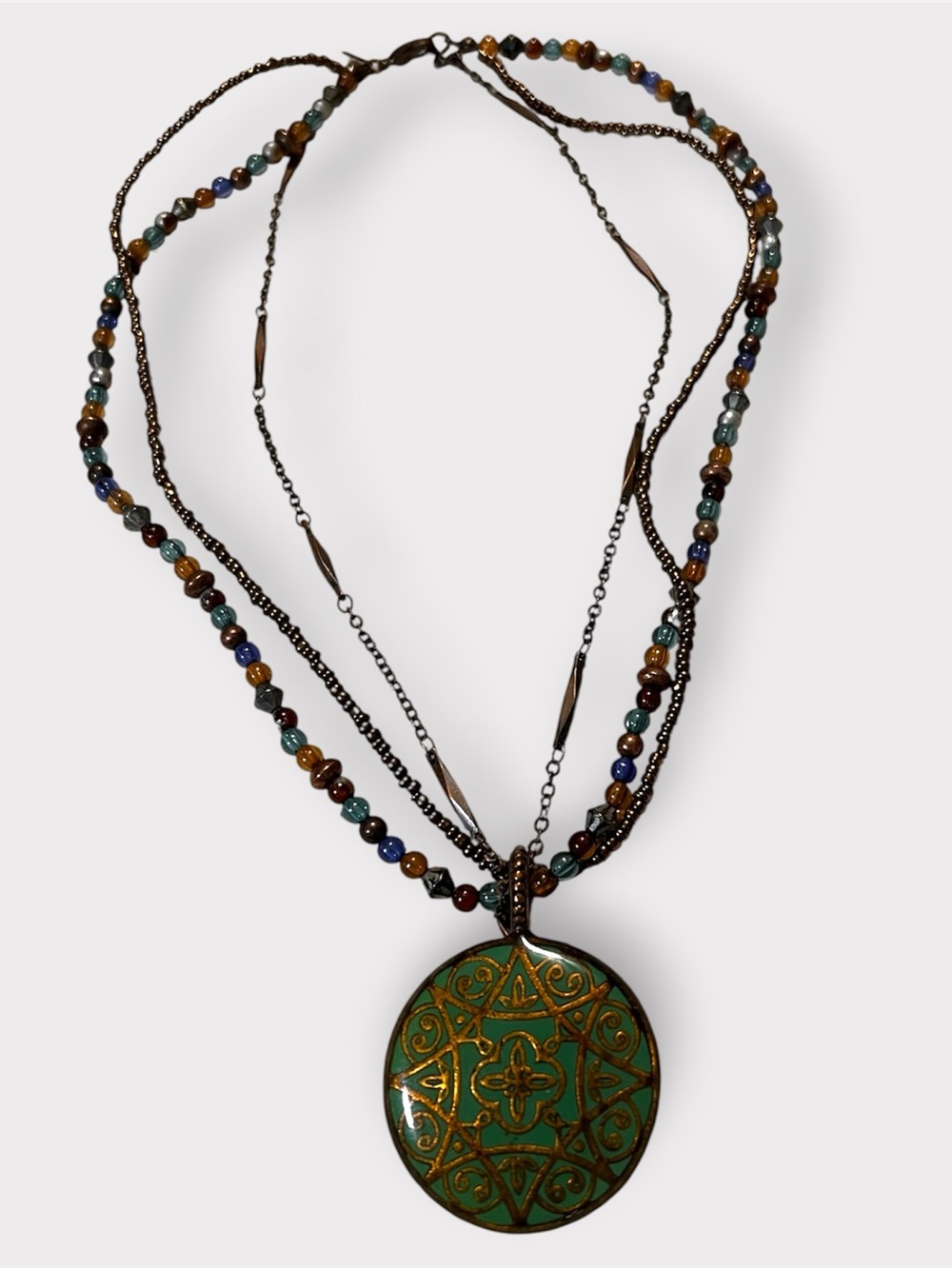 Vintage Avon NR Reversible
Medallion Pendant Necklace Nina Ricci Avon